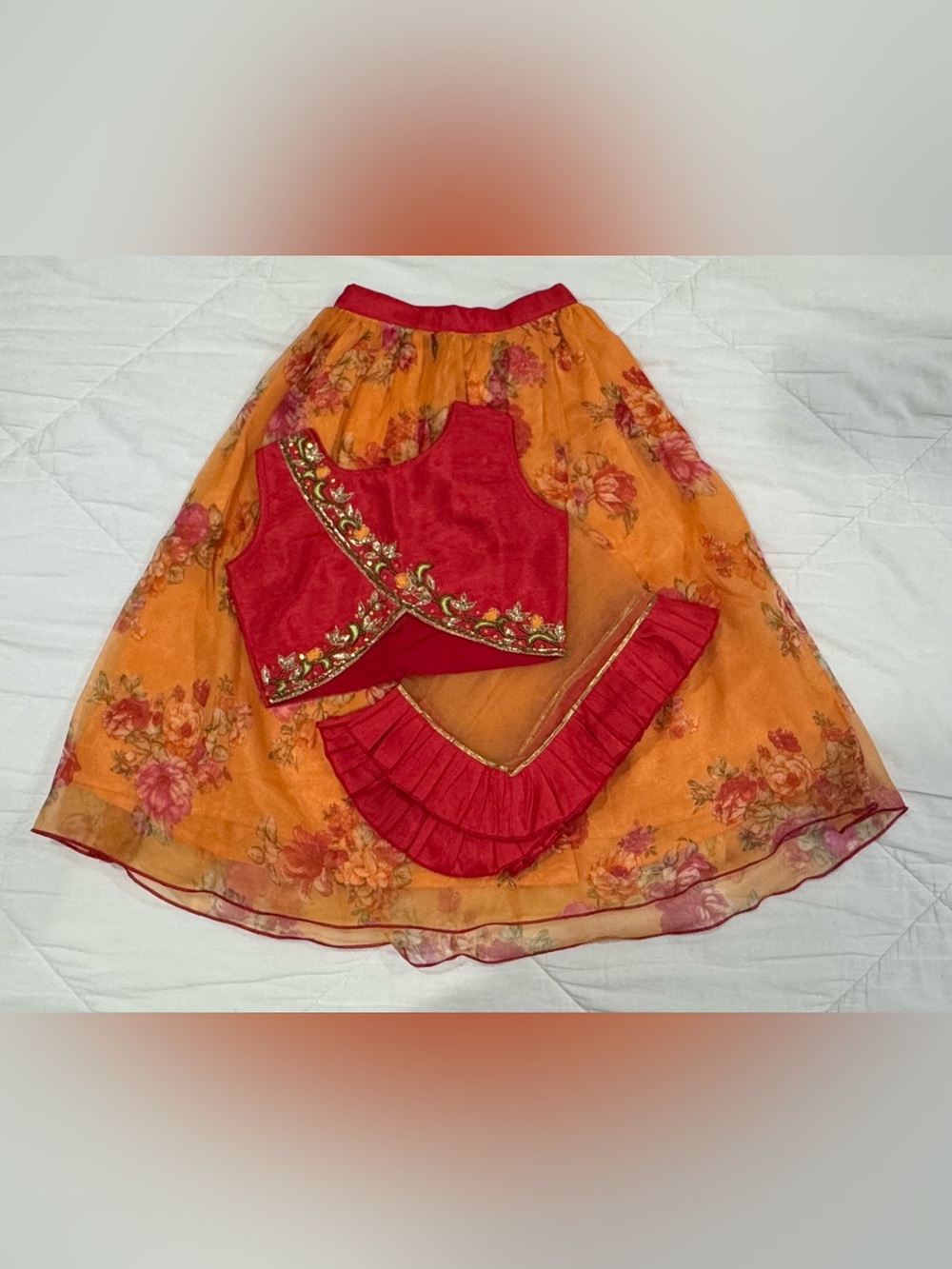 Red and orange Girls floral organza lehenga choli 3 piece Size 24 (3 to 5 year)